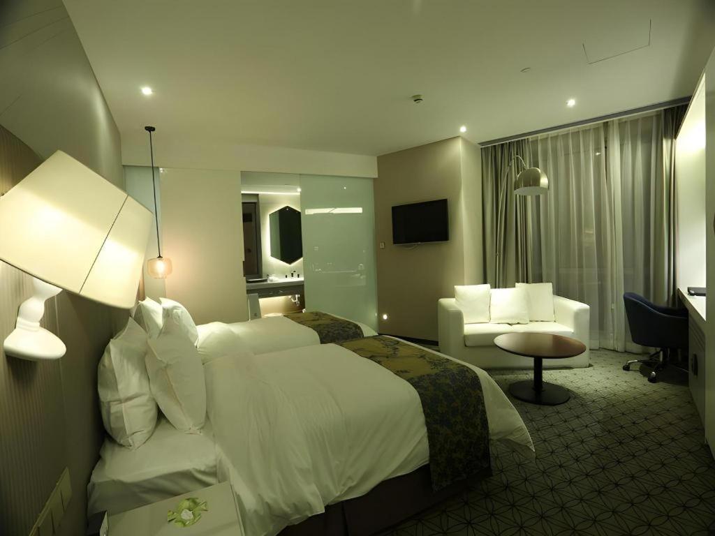 Shanghai Bund South China Harbour View Hotel Xangai Exterior foto